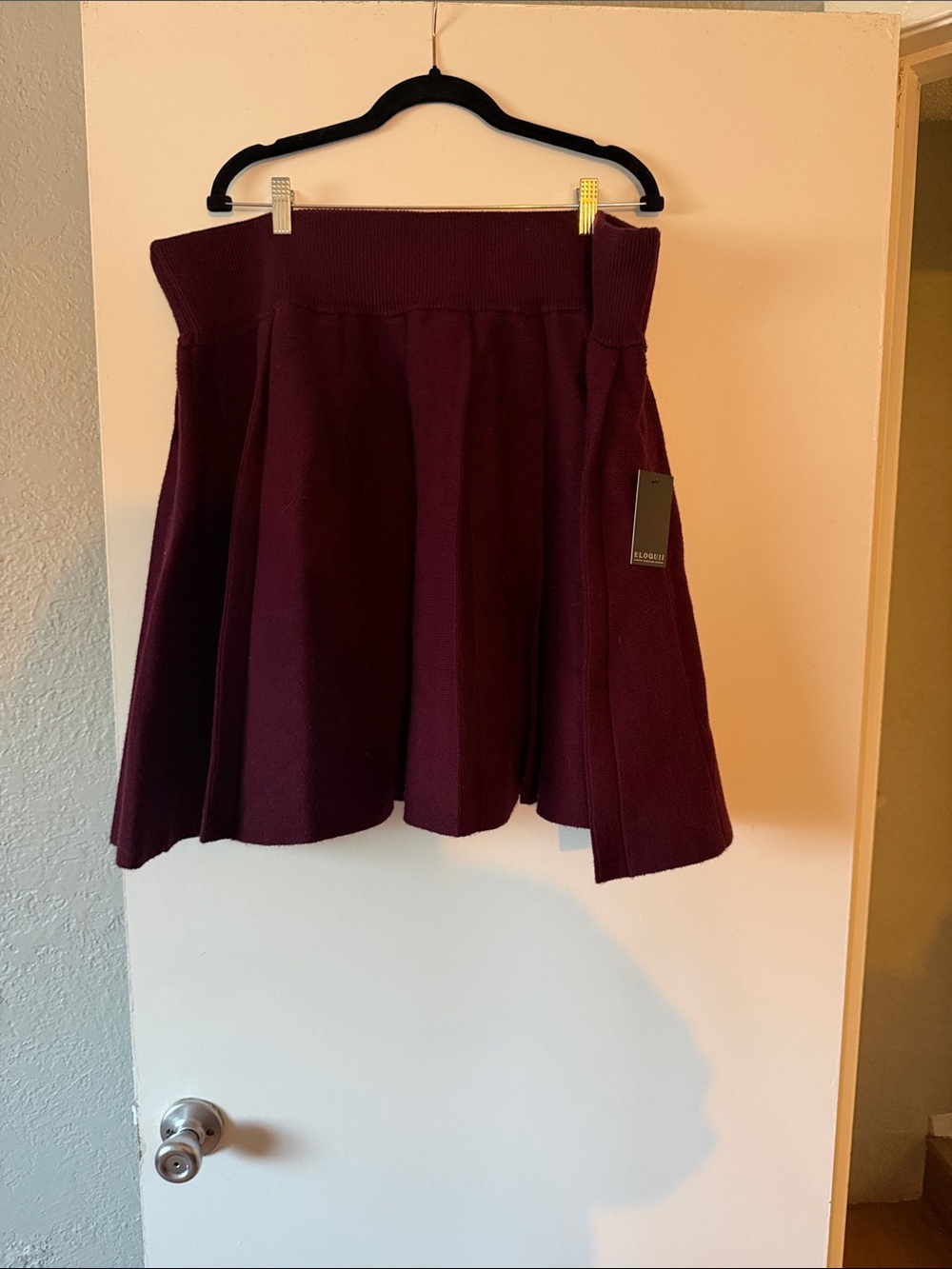 Eloquii Sweater Knit Skirt in Burgundy